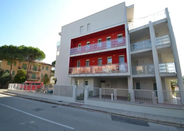 Modern Flat With Private Garden Rosolina Mare