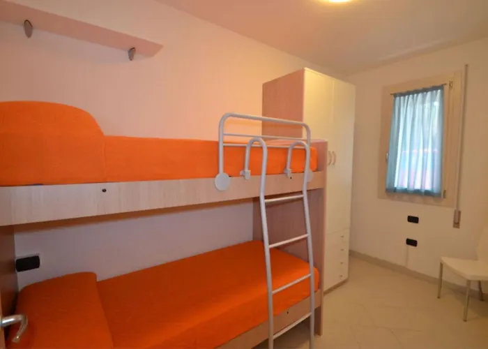Modern Flat With Private Garden *